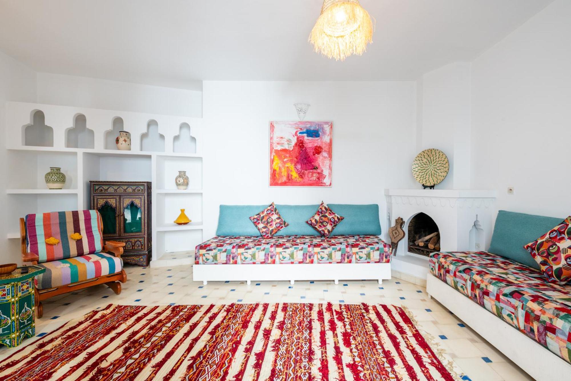 32 Asilah